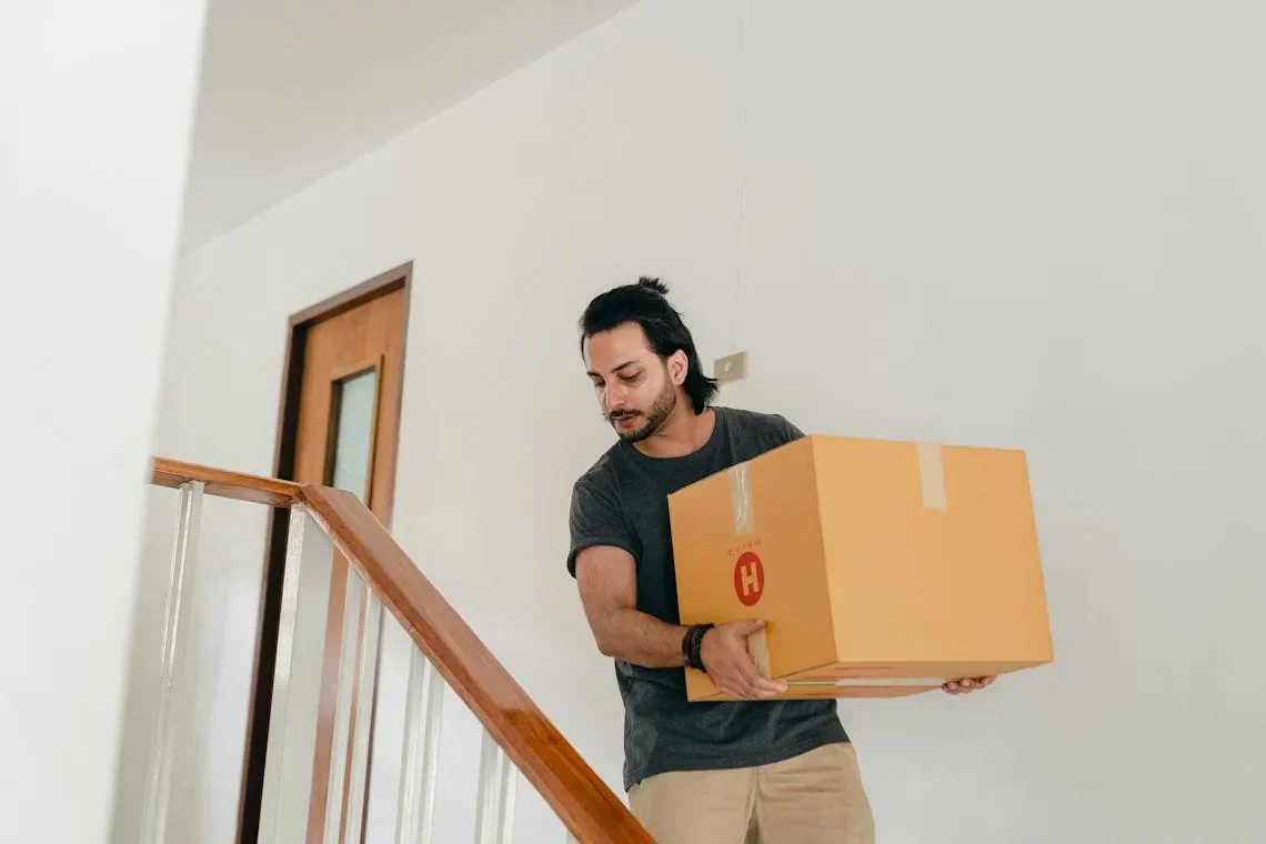7 Tips Rumah Aman saat Mudik: Pergi Tenang, Pulang Senang!