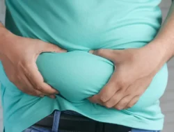 Tips Diet Saat Lebaran: Makan Enak Tanpa Takut Timbangan Naik!