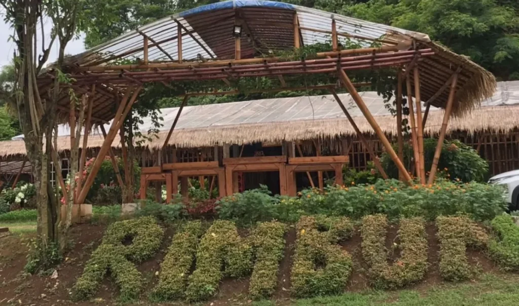 Kampung Rimbun Tempat Wisata Alam di Tangerang Selatan