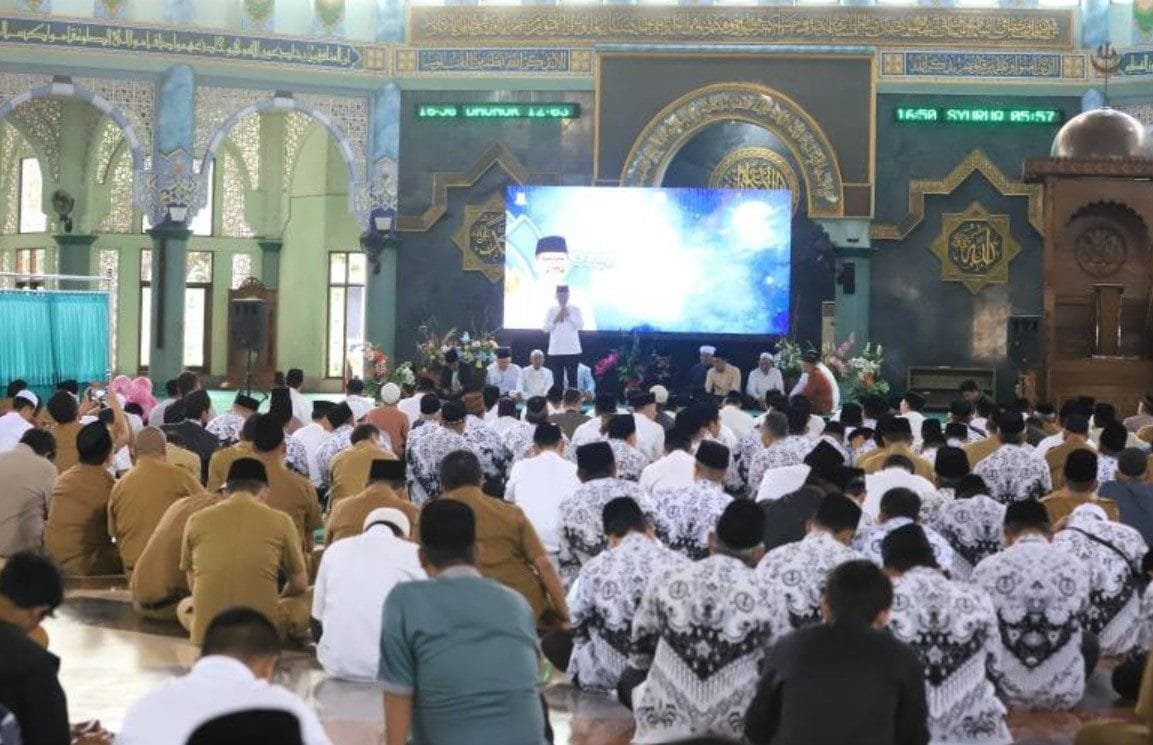 5 Fakta Seru Peringatan Malam Nuzulul Qur’an 1446 H di Masjid Raya Al-A’zhom, Meriah & Penuh Makna!