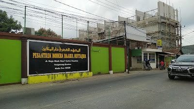 pesantren darul muttaqien