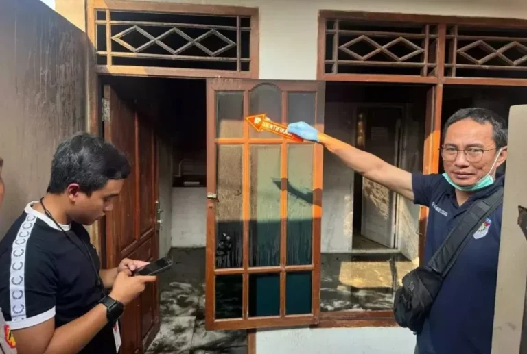 Balita Tewas Terbakar