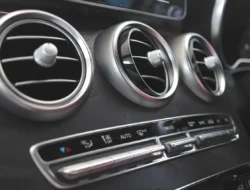 7 Fungsi AC Mobil yang Jarang Diketahui, Bukan Cuma Pendingin Doang!