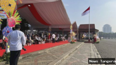 HUT Jakarta: Monas Meriah, Pasukan Hijau-Oranye Siaga!
