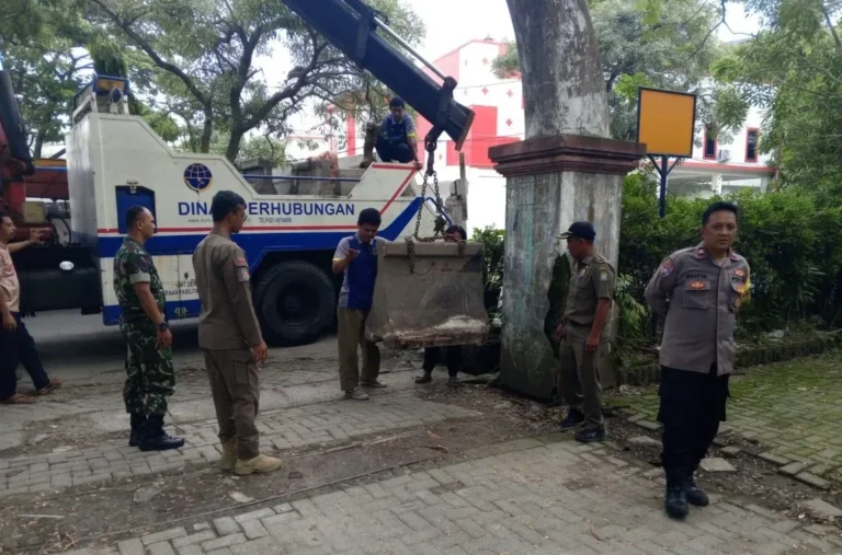 Parkir Liar RSUD Kota Tangerang