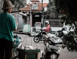 Negara Merdeka, Rakyat Menderita
