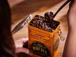 Bacha Coffee Plaza Indonesia: Ngopi Mewah Ala Sultan di Coffee Room Eksklusif, Wajib Coba!