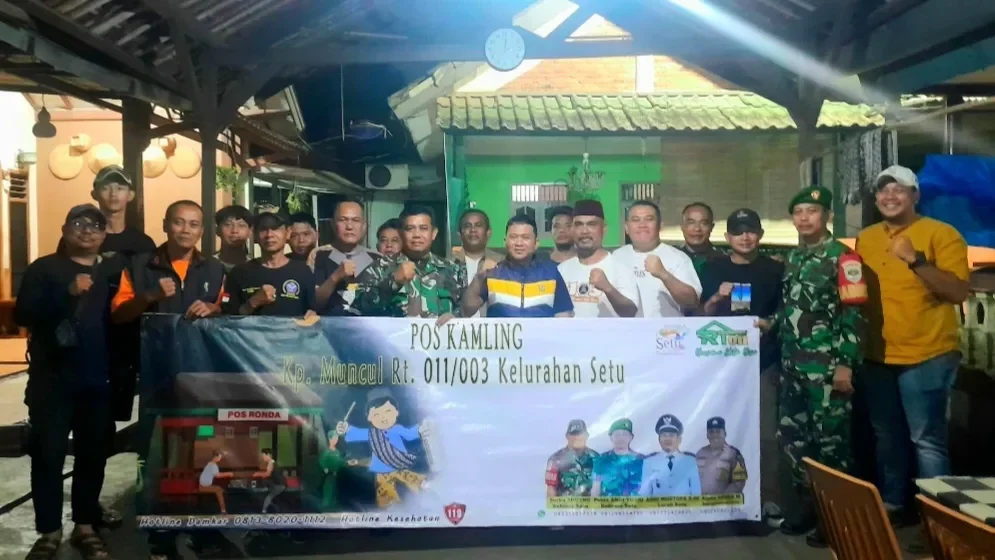 Bukan Kaleng-Kaleng! Siskamling Setu: TNI, Lurah, Warga Bersatu Jaga Keamanan Lingkungan