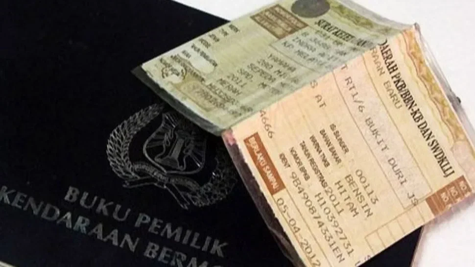 Bye-Bye Ribet KTP Pemilik Lama! Balik Nama Kendaraan Bekas Kini GRATIS, STNK Auto Aman!
