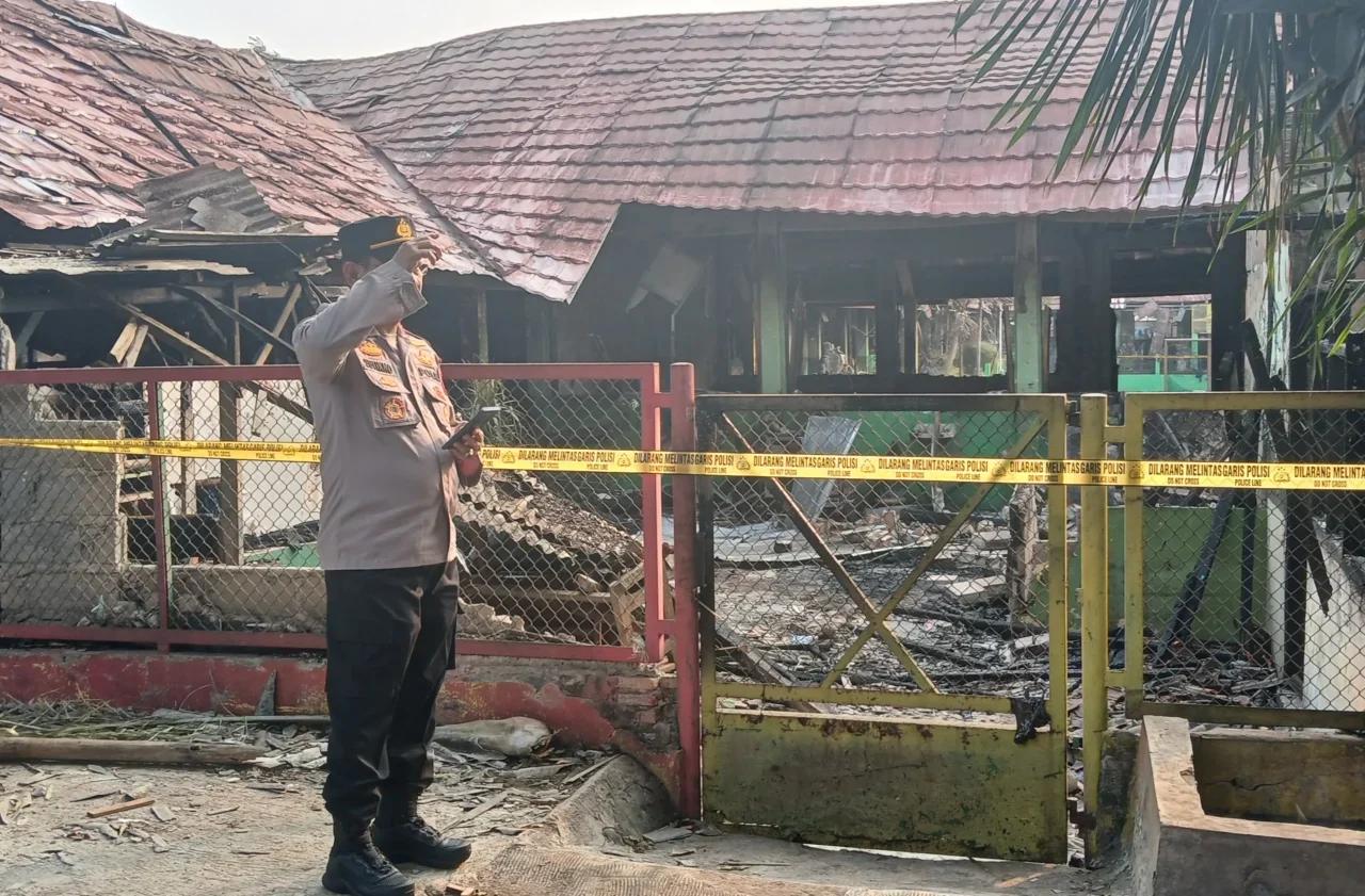 Detik-detik Mencekam! Siswa SD Tangsel Nyaris Jatuh dari Lantai 3, Dikbud Gercep Lakukan Ini!