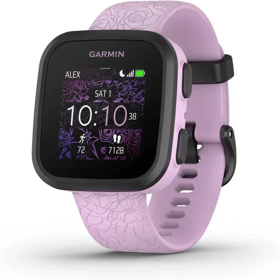 Smartwatch Garmin Bounce 2 warna pink motif bunga, layar menampilkan informasi langkah dan waktu.
