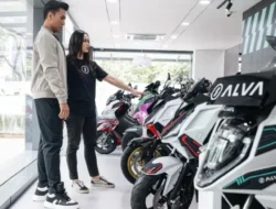 Gebyar 3 Tahun ALVA: Subsidi Motor Listrik Sampai 7 Juta di IMOS 2025, Auto Bikin Dompet Happy!