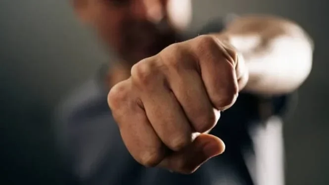 Geger! Anak Eks Pelatih Fisik Persib Bandung Jadi Tersangka Penganiayaan Pacar, Videonya Viral Bikin Gempar!