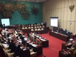 Geger Sidoarjo! Musala Ponpes Al Khoziny Ambruk Saat Pengecoran, Tim SAR Berpacu dengan Waktu Selamatkan Korban!