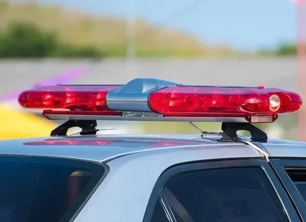 Jalanan Lebih Tenang? Polisi Resmi Bekukan Strobo dan Sirene Sementara, Tapi Pengawalan Tetap Jalan!