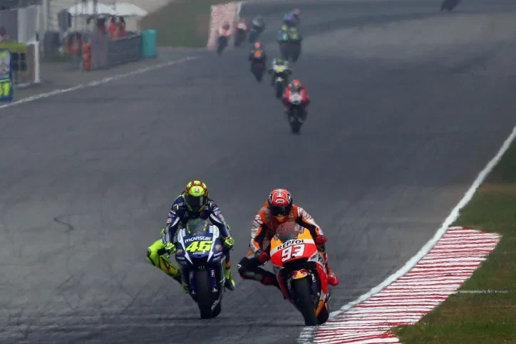 Jorge Lorenzo Blak-blakan: Insiden Sepang Clash 2015 Murni Kesalahan Rossi!