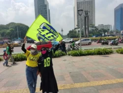 Mantap Bos! Valentino Rossi Guncang Jakarta Bareng Tim VR46, Livery Mandalika 2025 Siap Bikin Heboh!