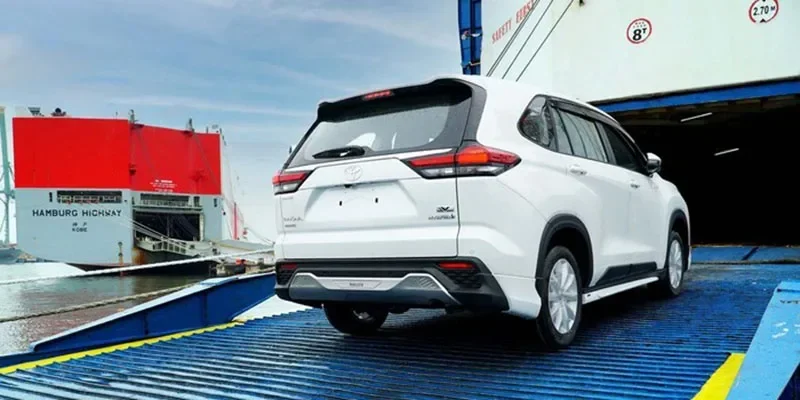 Pecah Rekor! Toyota Indonesia Targetkan Ekspor 3 Juta Mobil Tahun Ini, Kijang Innova Zenix Jadi Andalan Utama?