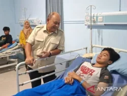 Prabowo Gercep! Pulang dari Luar Negeri, Langsung Panggil Kepala BGN Bahas Keracunan Makan Bergizi Gratis