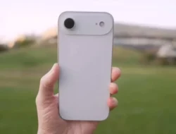 Terlalu Tipis? iPhone Air 5.6mm Diuji Ekstrem JerryRigEverything, Hasilnya Bikin Melongo!