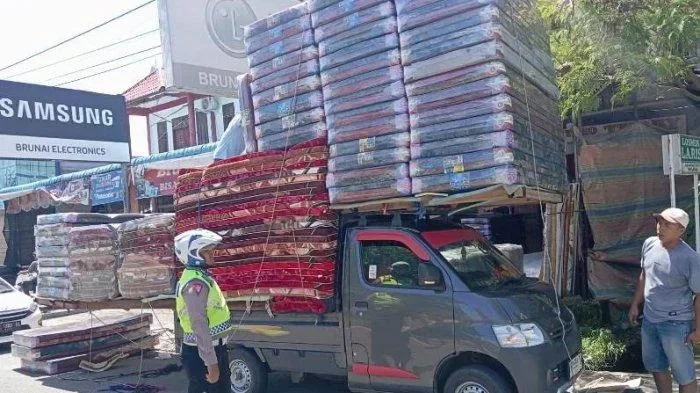 Viral! Sule Ditilang Dishub, Warganet Bingung: Ternyata Mobil Double Cabin Wajib KIR?