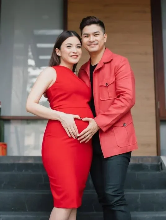 1 Dekade Glenn & Chelsea: Bukan Cuma Romantis, Petualangan Kuliner Mereka Bikin Auto Ngiler!