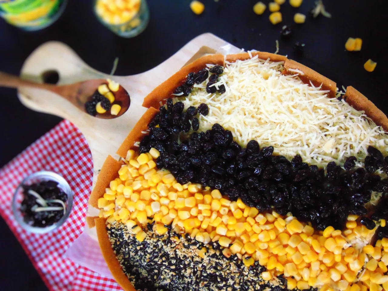 Penyajian Martabak Ala Pizza