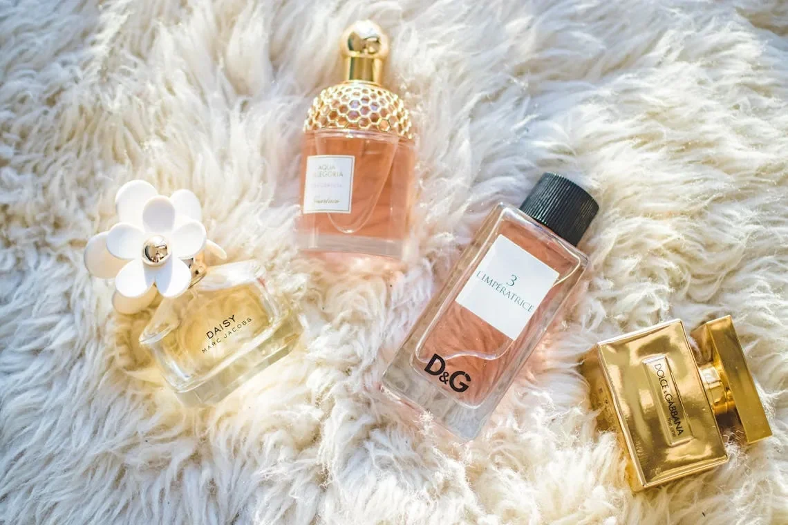 30 Resep Rahasia dan Paling Mudah Buat Parfum Sendiri – Lengkap untuk Pemula