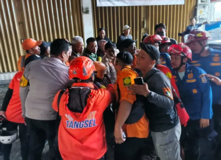 Tim SAR Gabungan Pamulang Briefing Pencarian Bocah Tenggelam di Pamulang