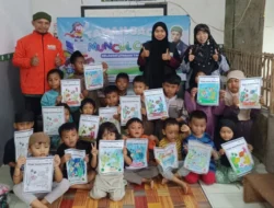 Mengintip Serunya TBM Muncul Ceria: Padukan Mewarnai Asyik dan Jumat Berkah di Setu