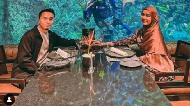 Bikin Salfok! Taqy Malik, Penceramah & Pengusaha Muda yang Sukses Bikin Netizen Iri, Ini Rahasianya!