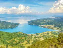 Danau Baikal: Gak Cuma Terdalam, Tapi Juga ‘Galapagos Rusia’ Penuh Misteri Bikin Melongo!