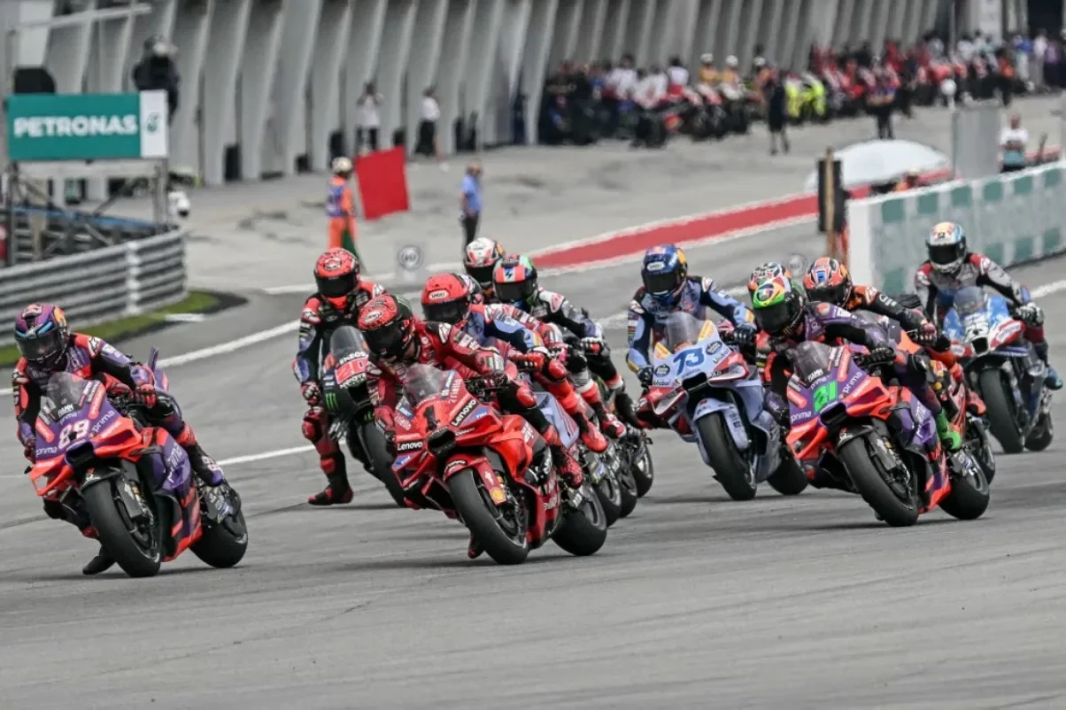 Mandalika Membara! Jadwal Lengkap MotoGP 2025: Mampukah Marquez Pecahkan Kutukan?