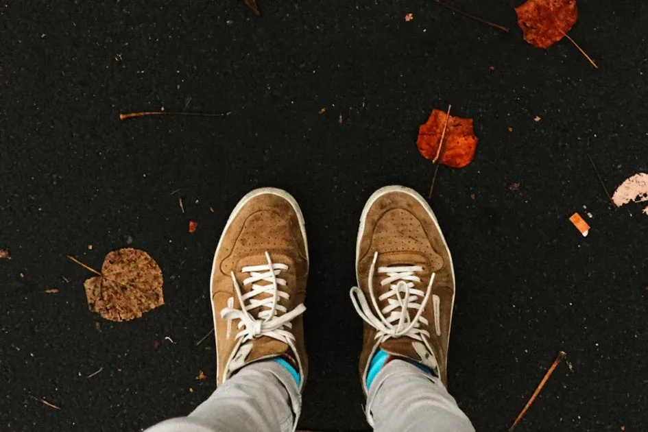 9 Kesalahan Sepele Merawat Sepatu yang Bikin Nangis. Padahal Belinya Mahal!