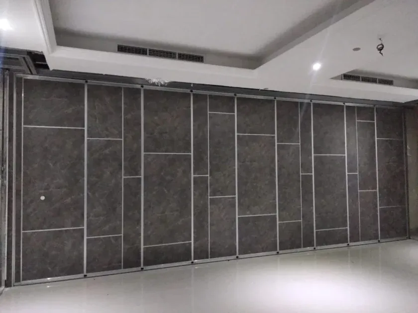 Penyekat Ruangan Peredam Suara untuk Kebutuhan Kantor, Sekolah, dan Hotel di Jakarta