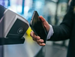 Cashless Lifestyle, Praktis atau Malah Boros?